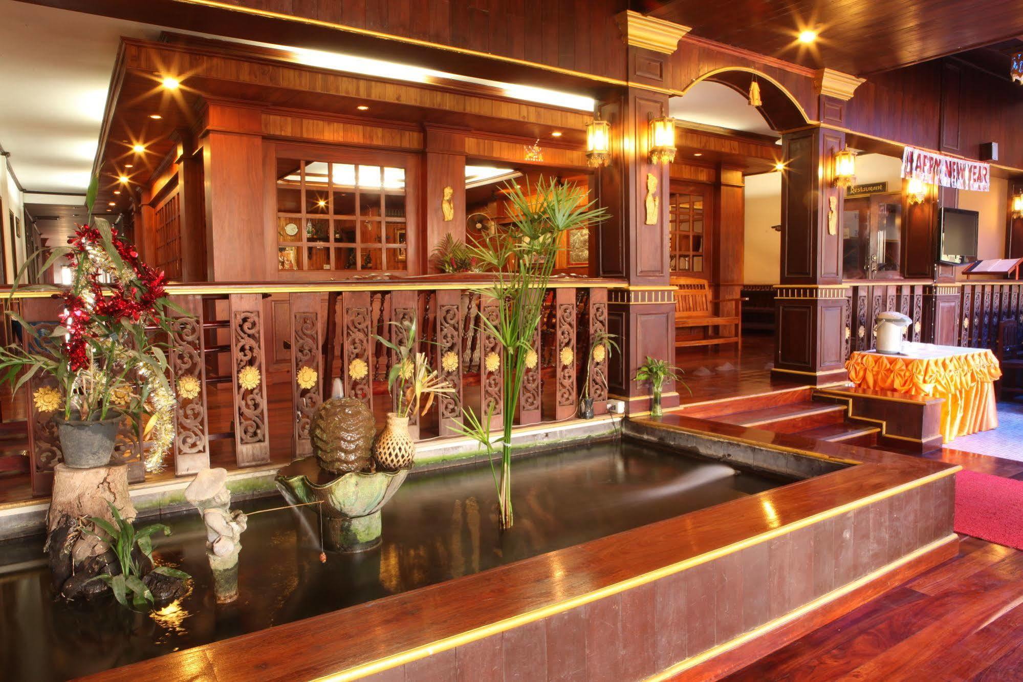 E-Outfitting Vang Thong Hotel Luang Prabang Exteriér fotografie