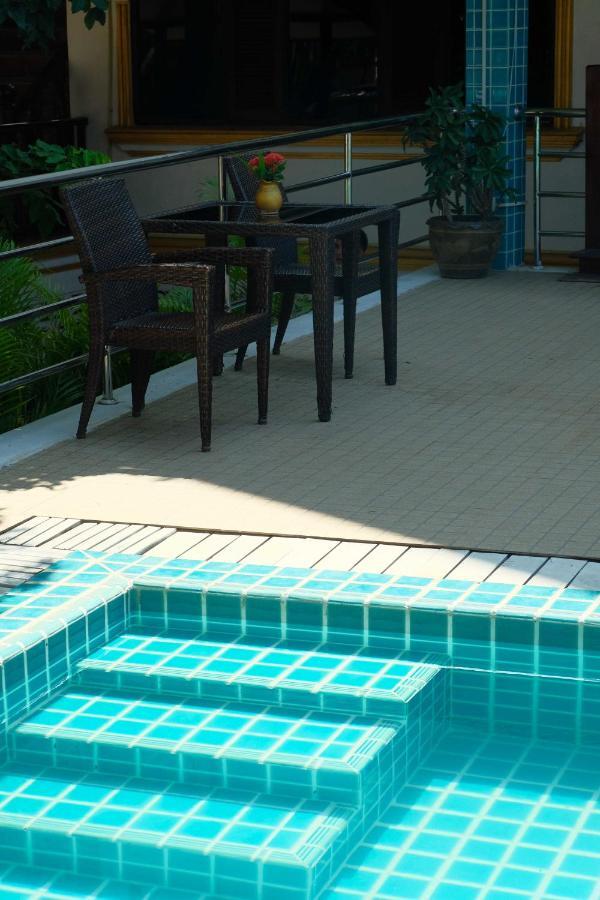 E-Outfitting Vang Thong Hotel Luang Prabang Exteriér fotografie